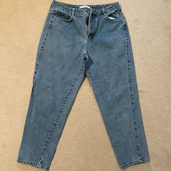 Zara medium wash jeans size 10 (fit like 8/29) - Picture 2 of 5